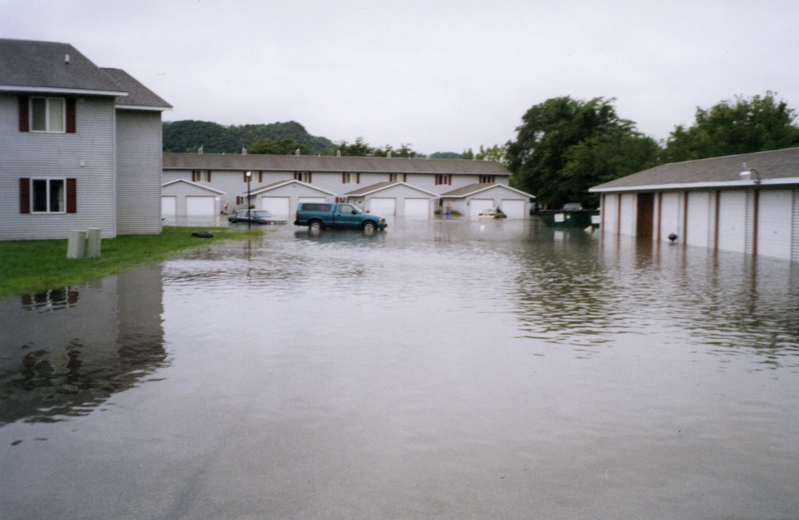 Lakeside Manor Flood - August 19, 2007