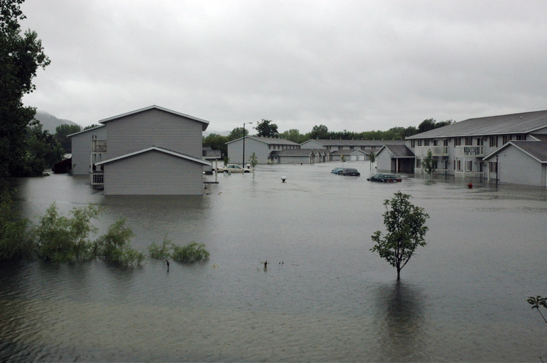 Lakeside Manor Flood - August 19, 2007
