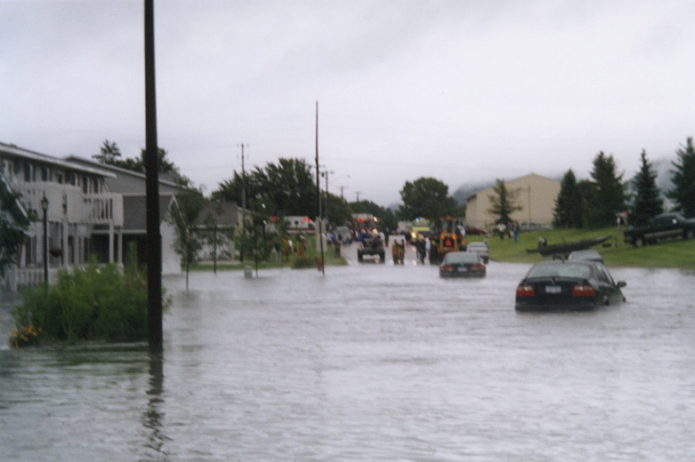 Lakeside Manor Flood - August 19, 2007