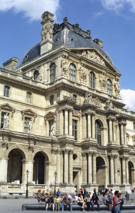 Louvre Museum