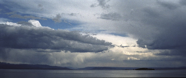 Yellowstone National Park - Lake Yellowstone