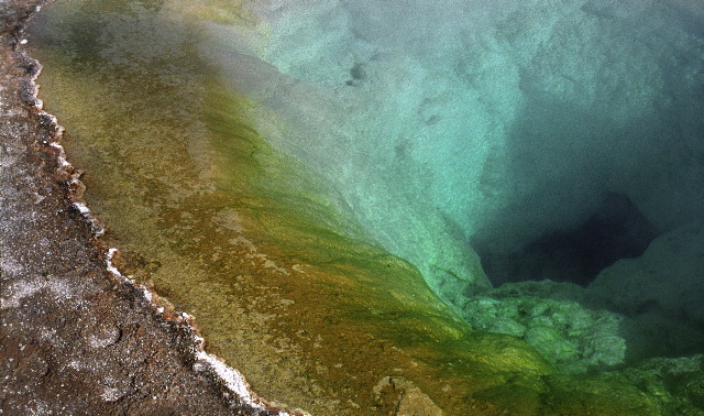 Yellowstone National Park - Morning Glory Pool