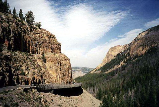 Yellowstone National Park Golden Gate Photo